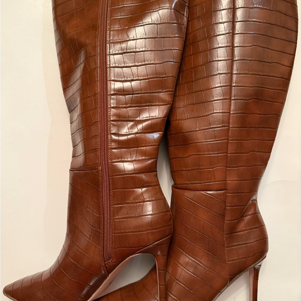 Elegant Brown Wide Calf Croc-Embossed Women's Boots